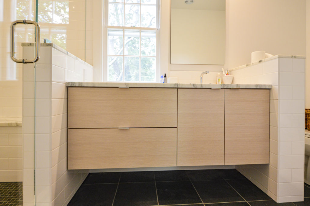 custom bathroom vanity sink